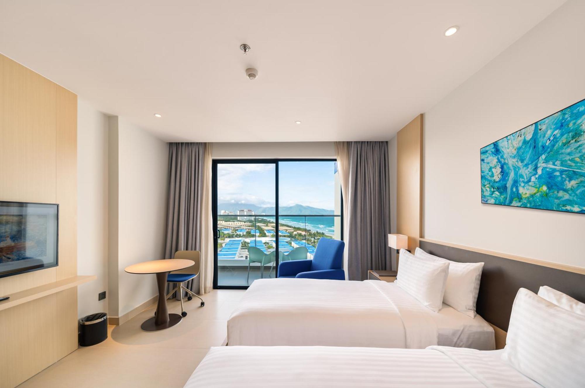 The Empyrean Cam Ranh Beach Resort Экстерьер фото