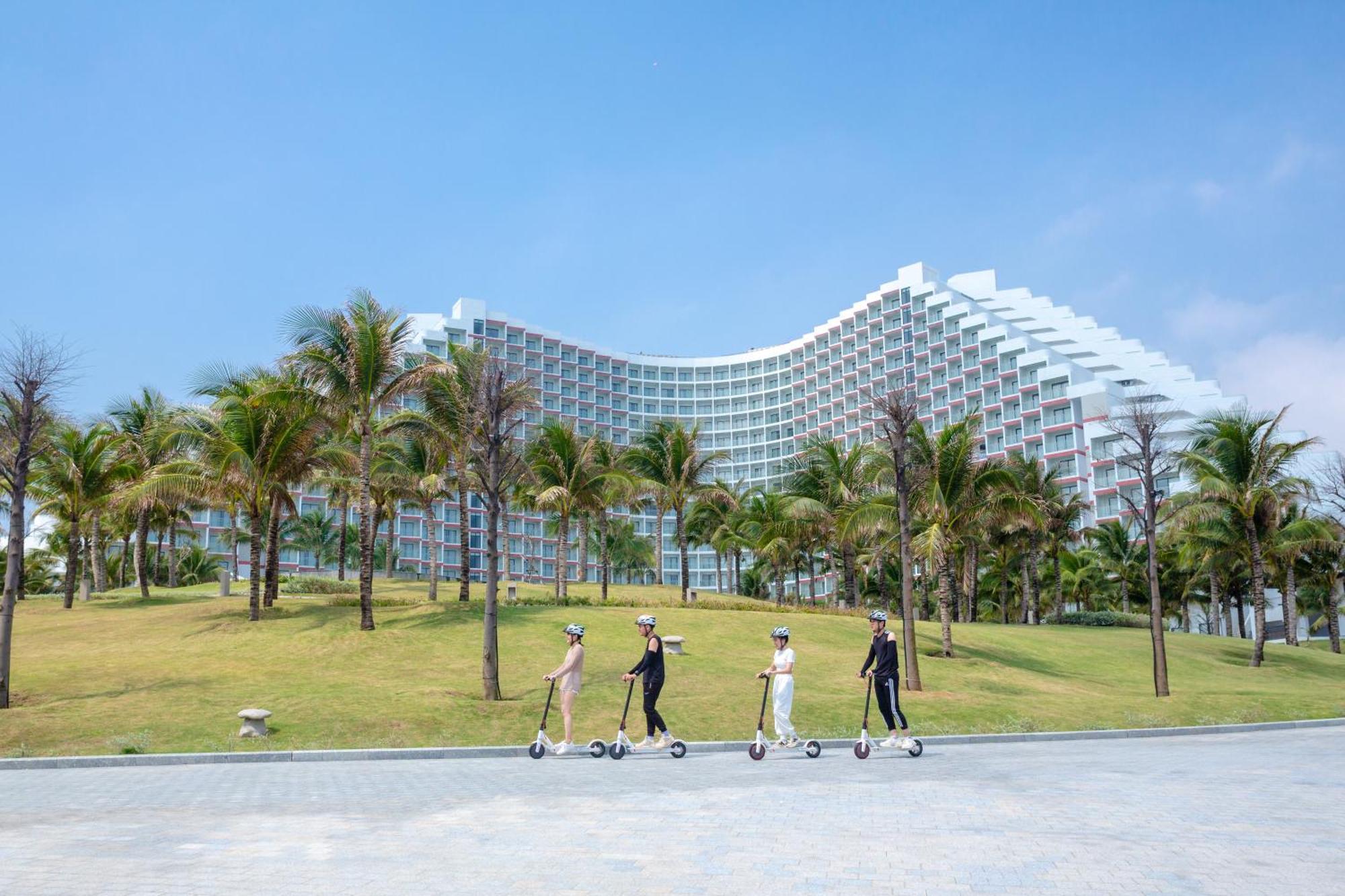 The Empyrean Cam Ranh Beach Resort Экстерьер фото